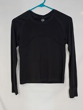 NWT Move Theology Black Long Sleeve Seamless Top Women's Size Small Workout